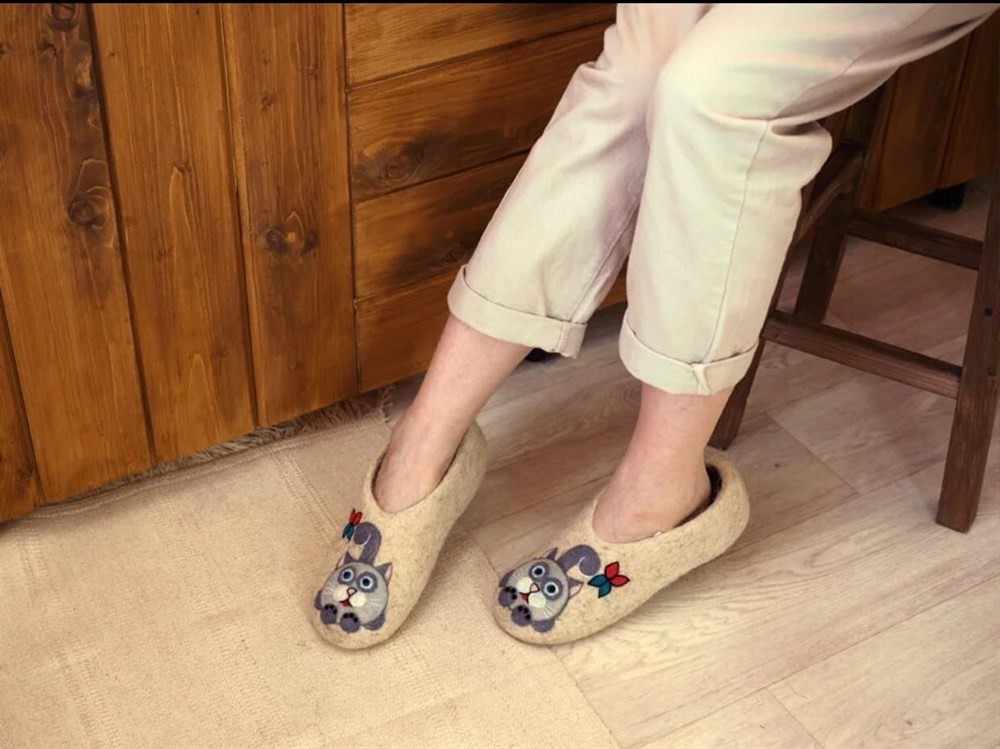 تصویر 2 از پاپوش نمدی تولید سفارشی دارای سایز بندی کامل و دقیق